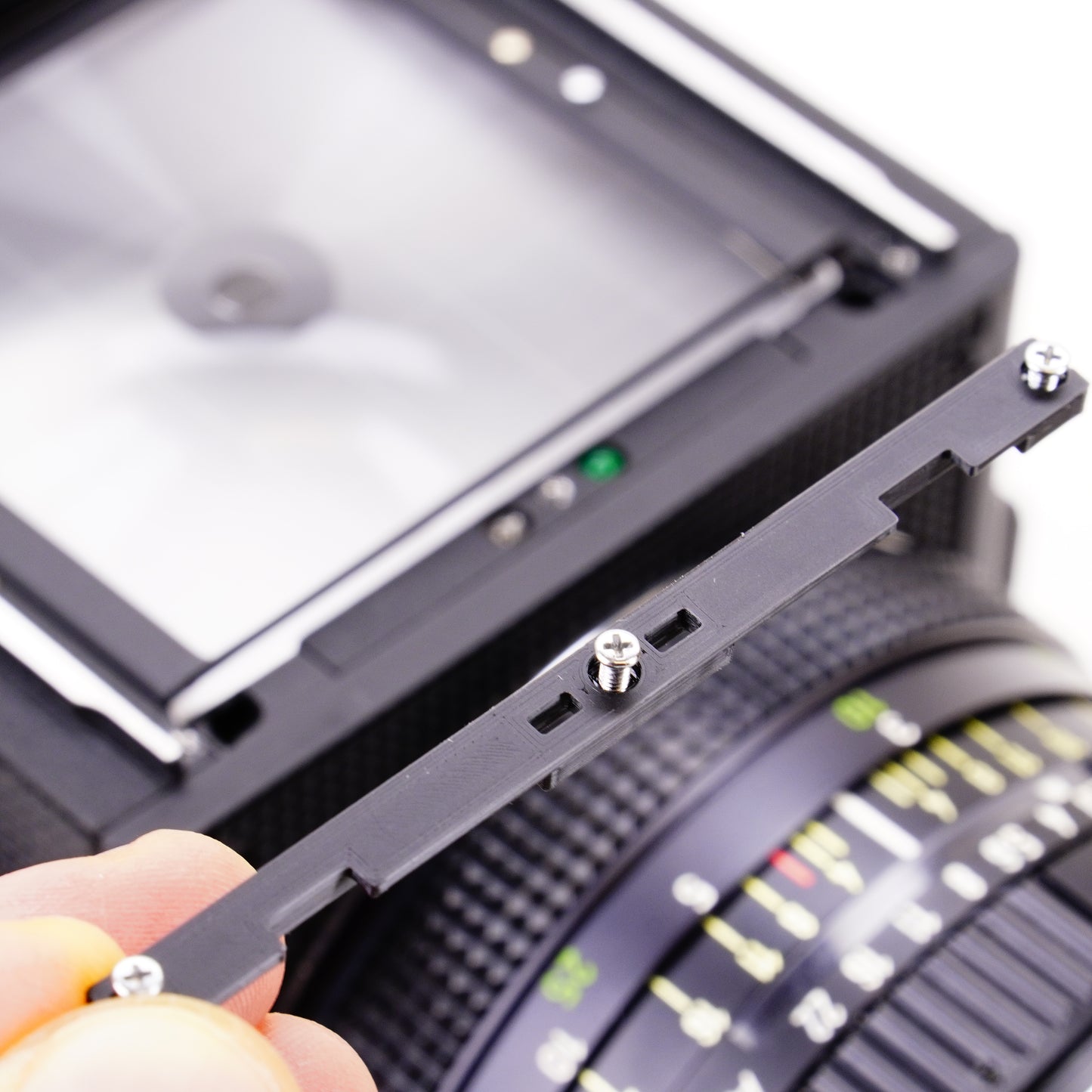 Viewfinder locking bolt incl. screws for Rolleiflex 6006 & SLX