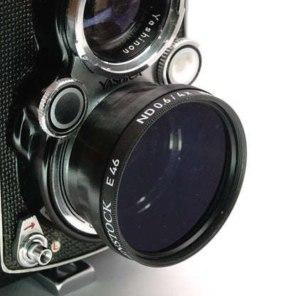 Lens hood Bay I & filter adapter for Yashica Mat 124G, Rolleiflex T