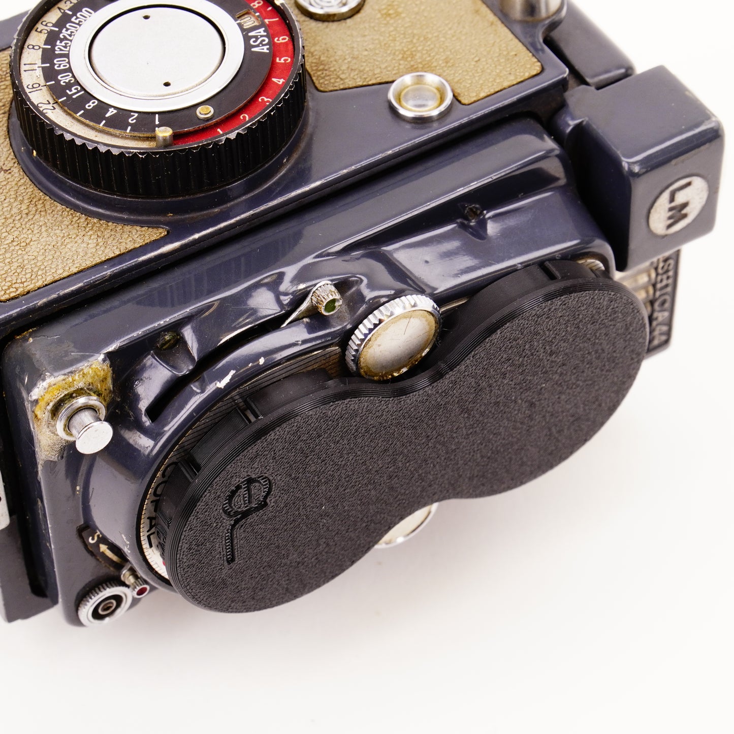 Gegenlichtblende & Deckel für Yashica 44, 44LM, 44A (Bay 1 / 28,5mm)