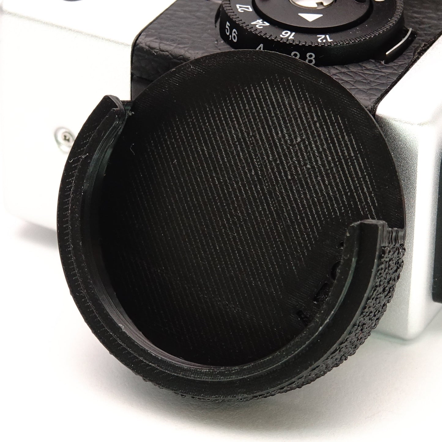 Accessori (copriobiettivo, adattatore, paraluce, custodia) per Rollei 35 AF