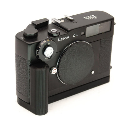 Action handgrip for Leica CL