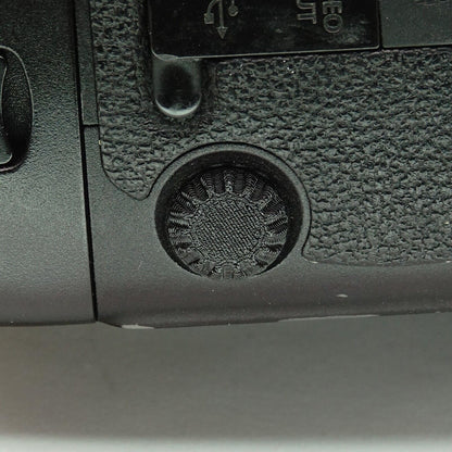 Cover cap system extension for Canon EOS 1D Mark III & 1Ds Mark III